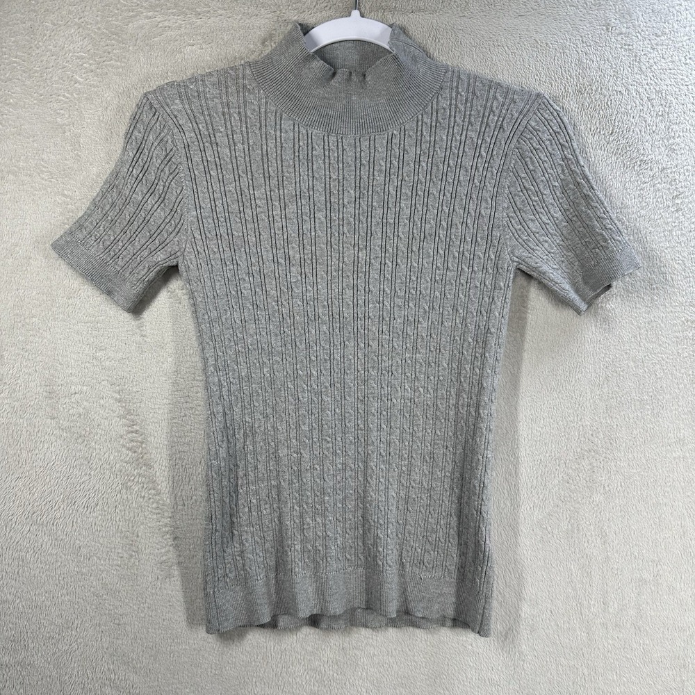 Tahari Slim Fit Cable Knit Sweater Women's Sz S Short Sleeve Gray Mock Neck